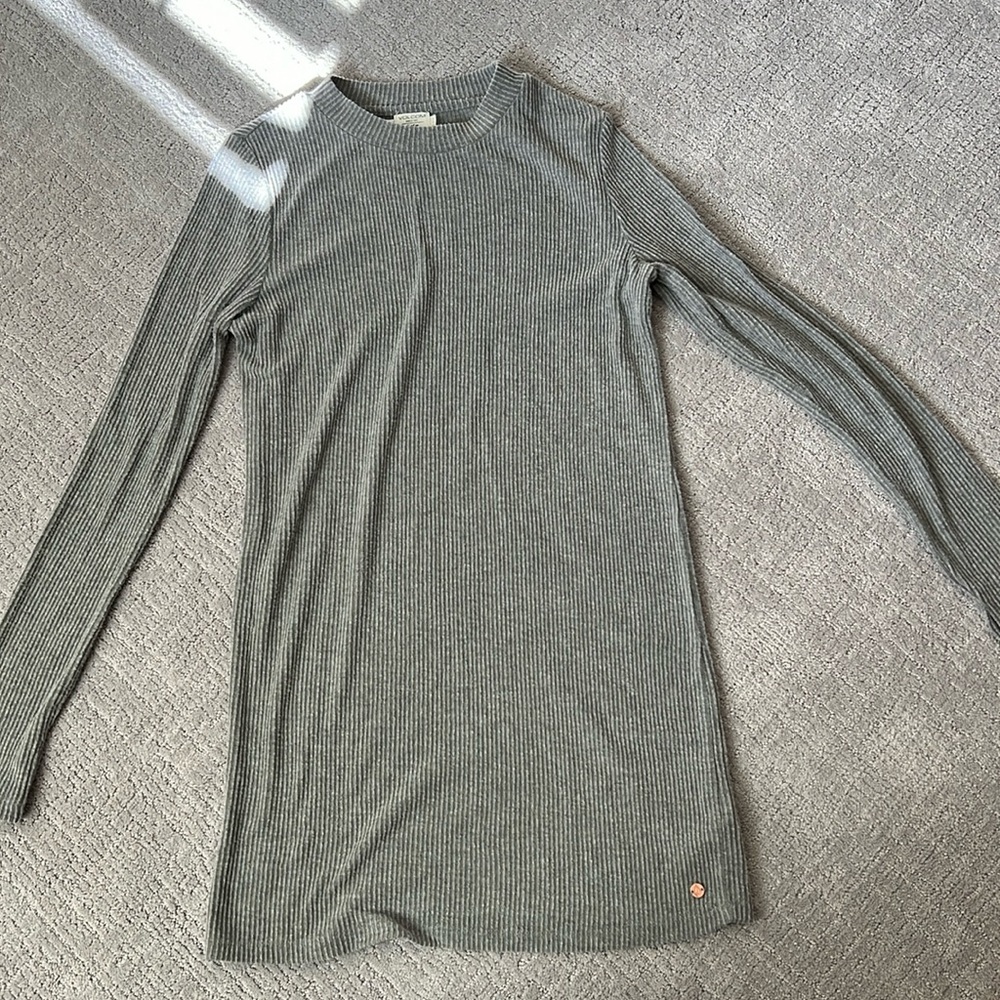 volcom sweater dress size small